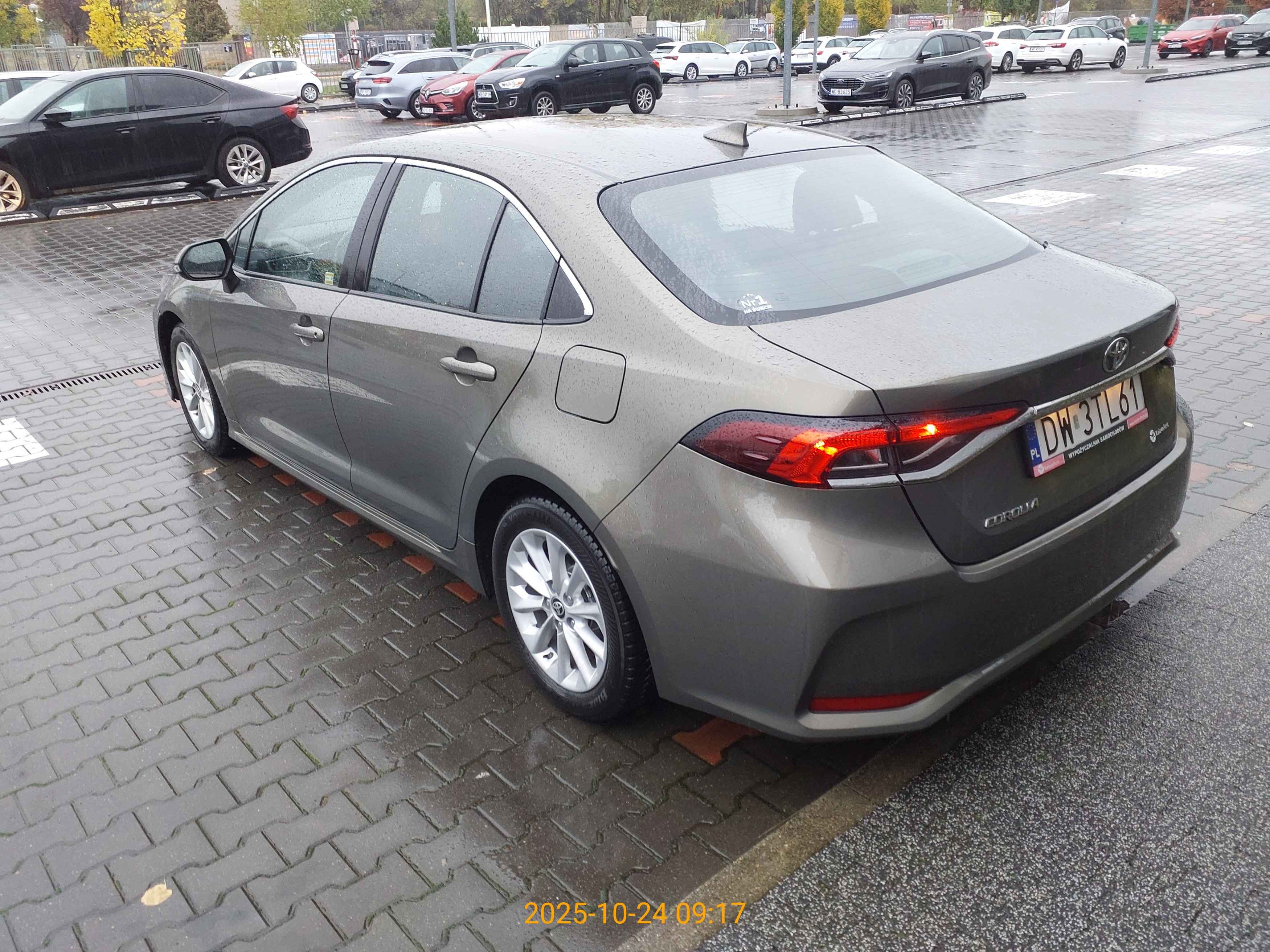 Toyota COROLLA