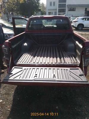 D-MAX