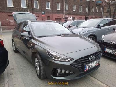 I30