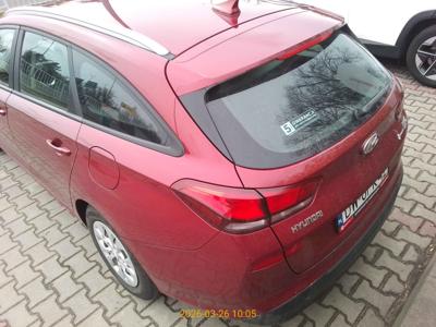 i30