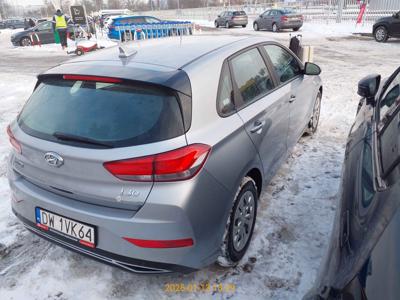 I30