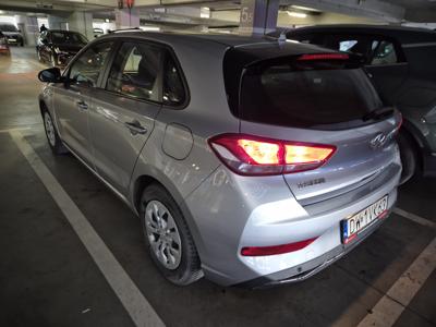 I30