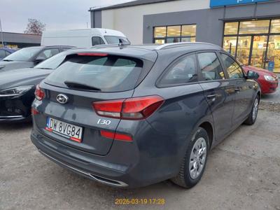 I30