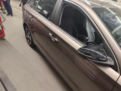 I30