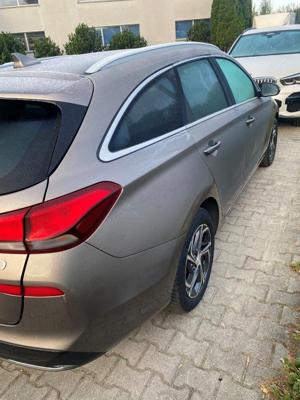 I30