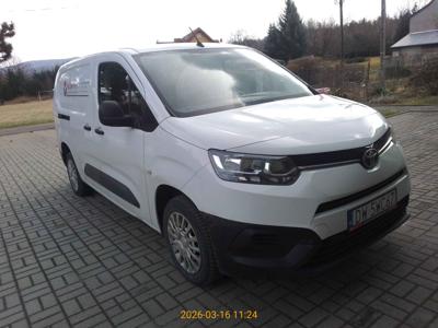 PROACE CITY