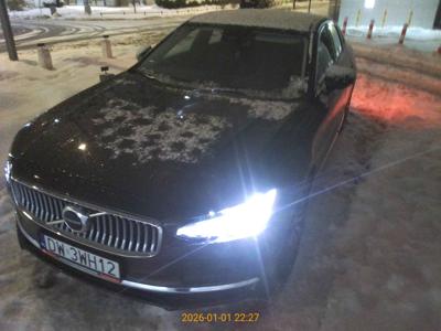 S90