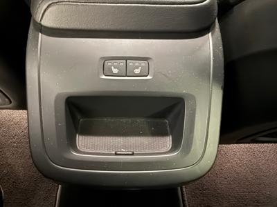 V60