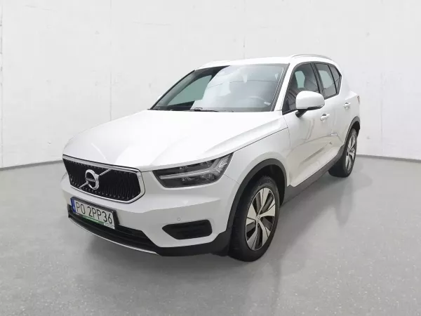 Volvo XC40 T3 Momentum Pro (2020)