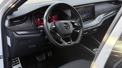 OCTAVIA RS
